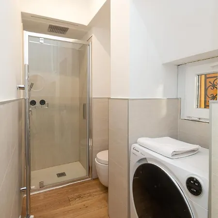77 In Centro Citta By Holiday Solutions Appartement