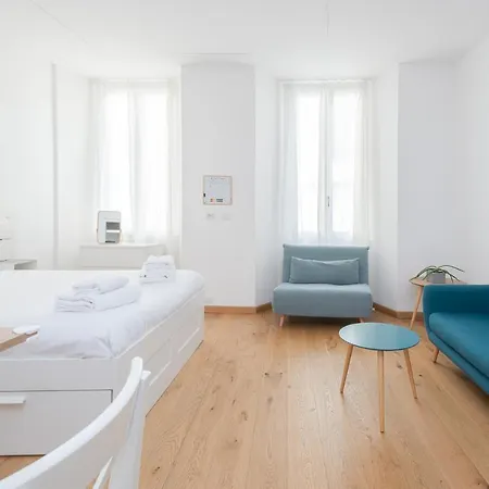 77 In Centro Citta By Holiday Solutions *