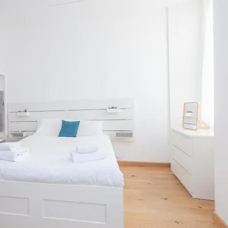 Apartment 77 In Centro Citta By Holiday Solutions