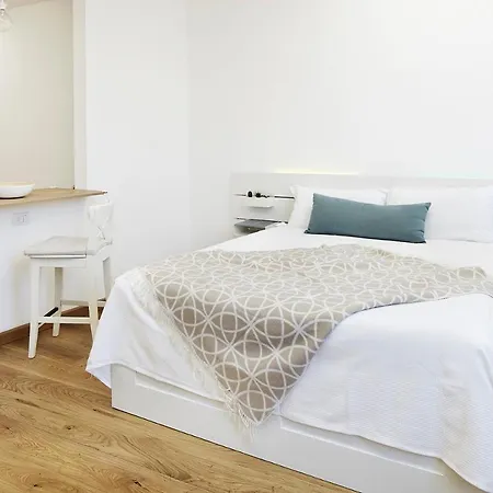 Lejlighed 77 In Centro Citta By Holiday Solutions